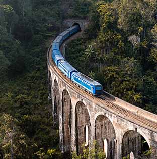 Nine Arches Bridge in Sri Lanka - Ella View