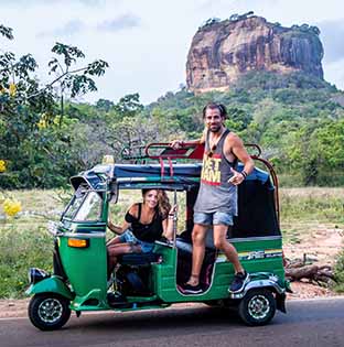 Tuk Tuk Travel in Sri Lanka - Sigiriya View