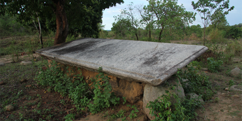Ampara | Ancient Veheragala of Pulukunawa